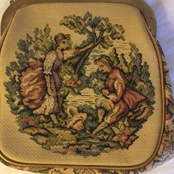 Pretty Vintage Embroidered Tapestry Purse - Picture 2 of 7